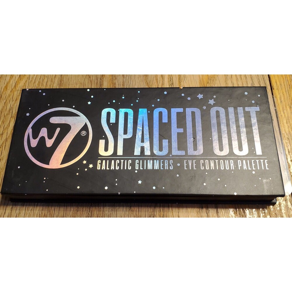W7 Spaced Out Galactic Glimmers Eye Contour Palette